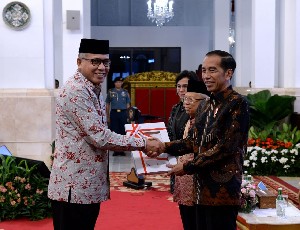 Plt Gub Aceh Terima DIPA 2020 Rp 37,1 Triliun